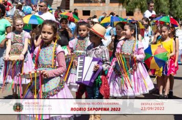 Foto - 15ª Festa das Regiões Brasileiras - Rodeio Sapopema 2022 